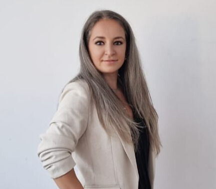 Andreea Mihaela Baștea, fondatoarea clubului