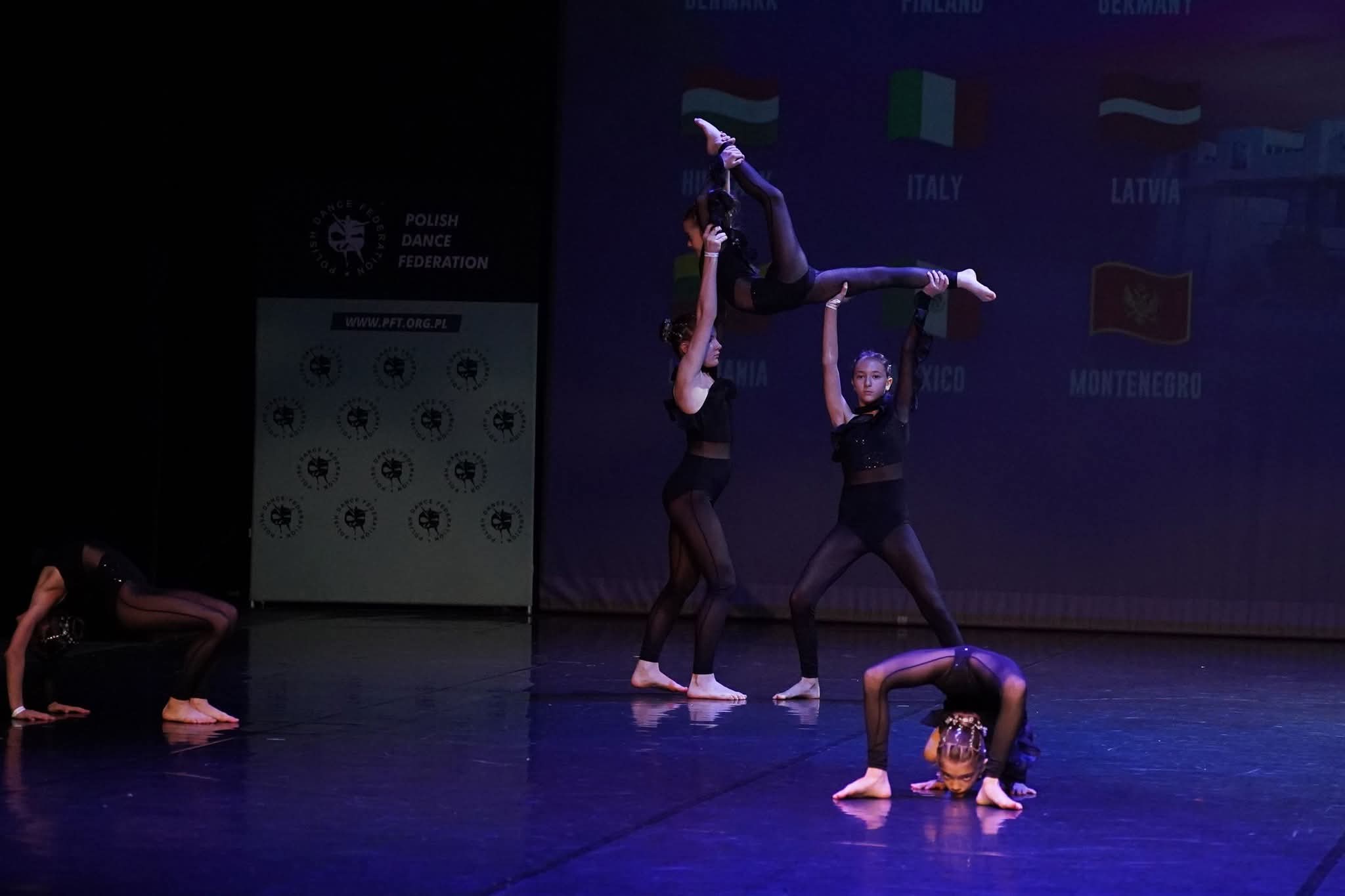 Competiție Internațională